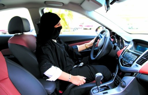 قيادة المرأة للمركبة تؤثر على (المبيض