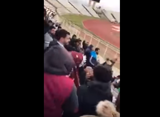 بالفيديو .. شاب يعقد قرانه على
