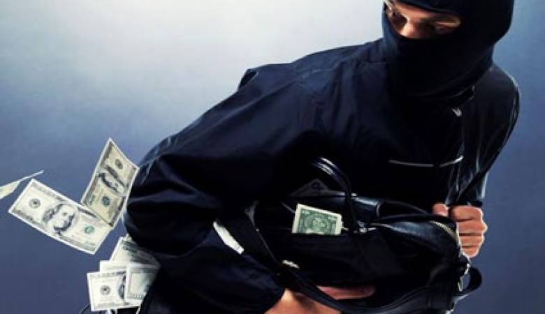 ضبط لص بعد ارتكابه 22 سرقة