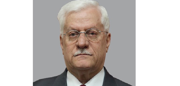 وفاة الكاتب الصحفي الأردني فهد الفانك