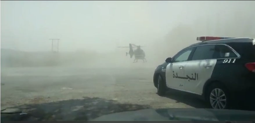 مطلوب يفتح النار على قوة أمنية