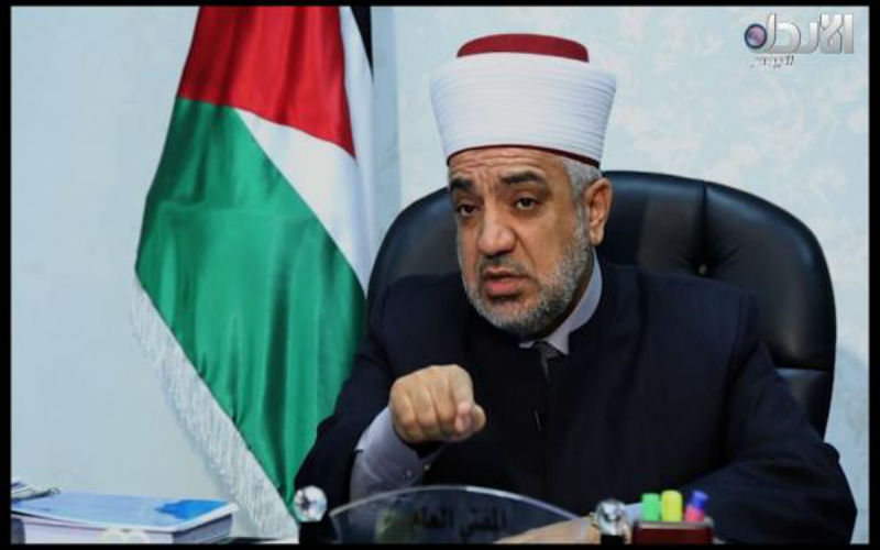مفتي المملكة : الأحد هو المتمم
