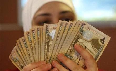 انخفاض حوالات المغتربين
