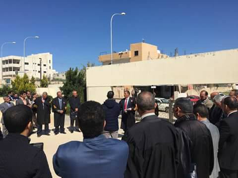 مادبا.. محامون يطالبون بالإفراج عن زميلهم