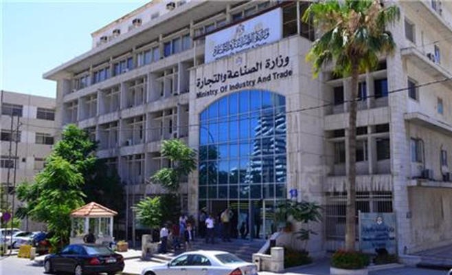 الصناعة والتجارة ترجح إعفاء صادرات الأردن