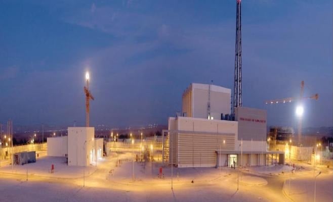 الملقي يدشن المفاعل النووي الأردني للبحوث