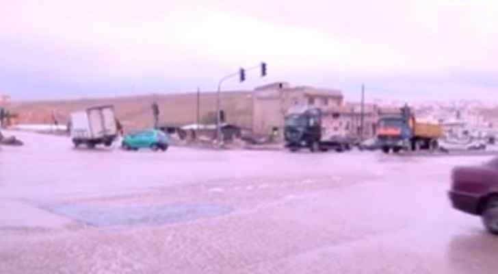 بالفيديو: تعطل إشارة ضوئية يتسبب في