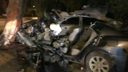 بالصور.. وفاة شاب بتدهور مركبته في