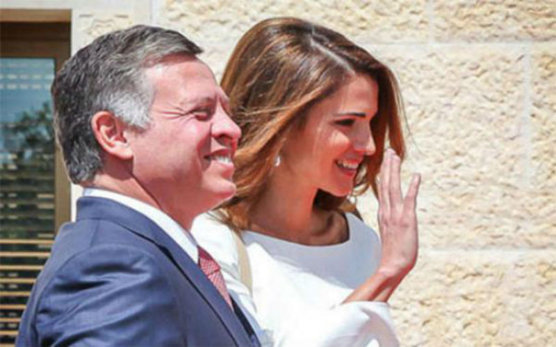 الملك والملكة يزوران هولندا 19 الشهر