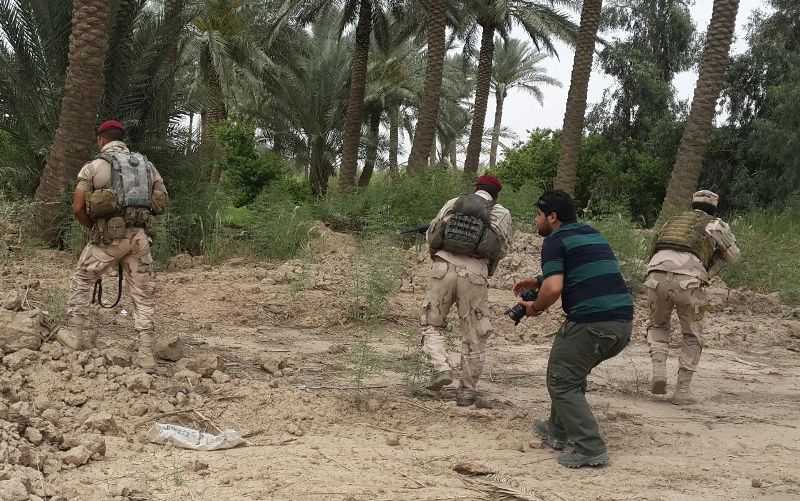 قوات أمنية تصل الرمادي وداعش الارهابي
