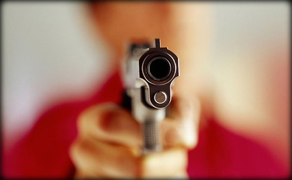قتلت زوجها ودفنت جثته بغرفة النوم
