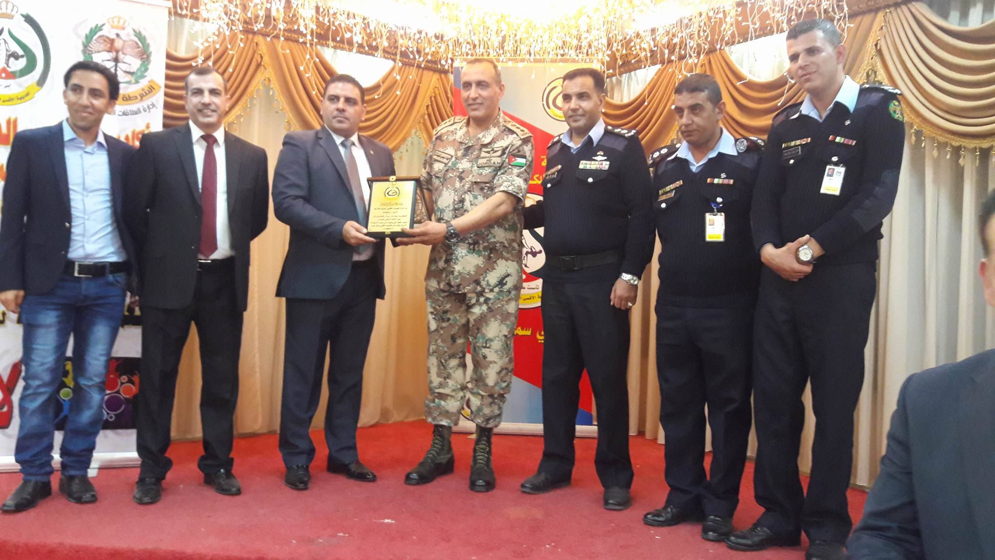 قطيشات يرعى الاحتفال الدولي للاكاديمية الاقصى