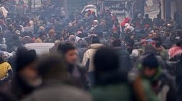 المحاصرون في حلب ينتظرون استئناف إجلائهم