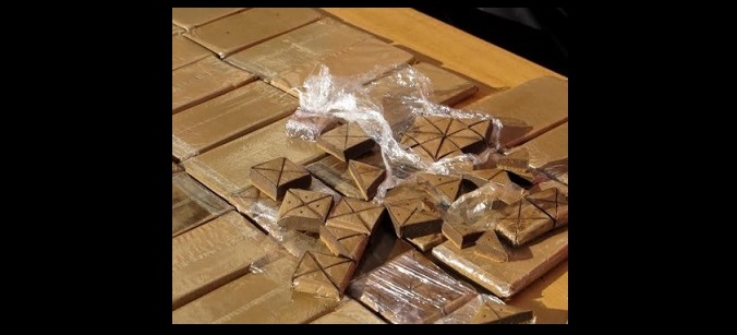 القبض على مالك بسطة يبيع الحشيش