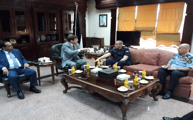 «الصحة والأمن العام» يبدآن بإصدار تصاريح