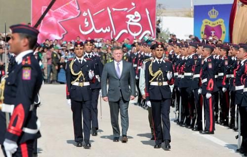 الملك يرعى تخريج الكلية العسكرية