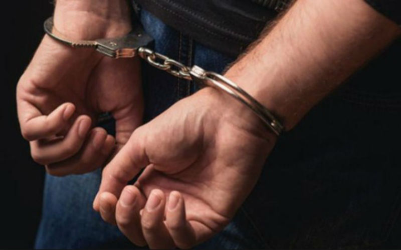 القبض على شخص احتال على آخر