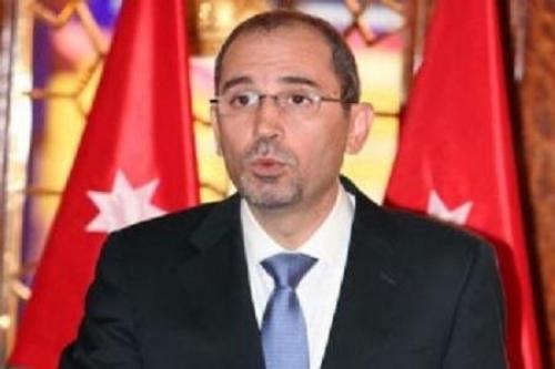 الصفدي: اتصالات مكثفة للافراج عن مشجعي