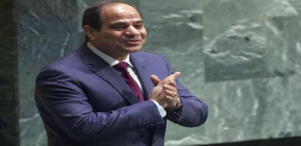 قنديل يطالب باعتبار يوم الجمعة في