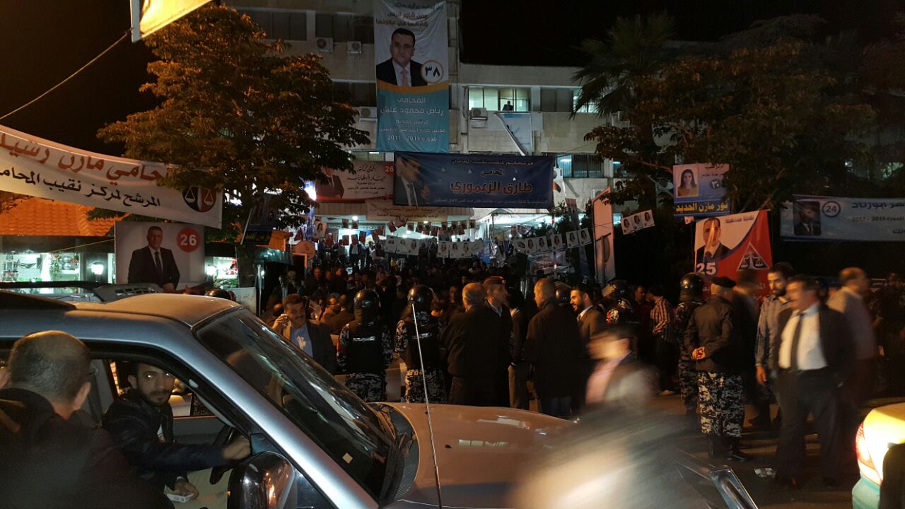 انتخابات المحامين.. نائب عمان يتحفظ على