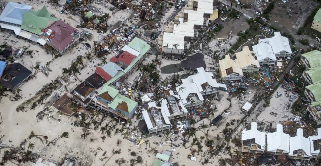 بالأرقام: حقائق مثيرة عن اعصار (ايرما)