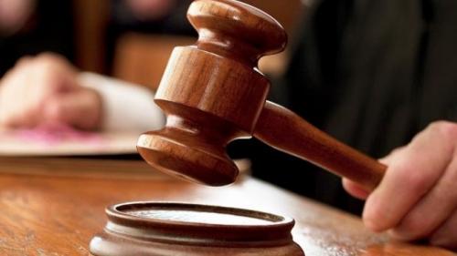 قضاة يطلبون تعيينات (بعيدة) عن السلطة