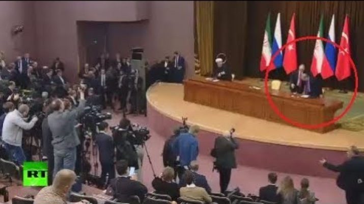 بالفيديو:بوتين يقلب كرسي اردوغان في موقف
