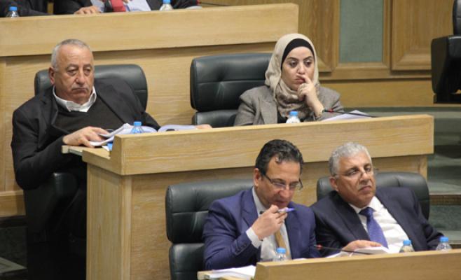 (النواب) يقرر جلسة عامة لمناقشة عقود