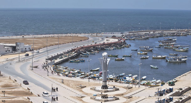 ميناء عائم لغزة في المياه الإقليمية