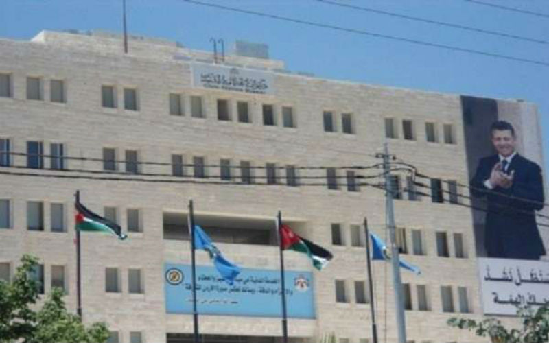 وفد فلسطيني يزور ديوان الخدمة المدنية