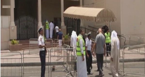 لأول مرة.. المواطنون يحمون المساجد في