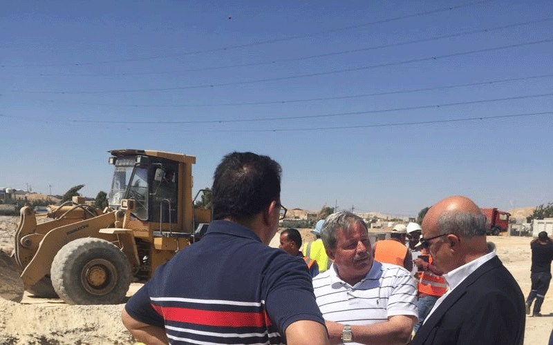 عويس يوعز بانهاء مشكلة تسرب مياه
