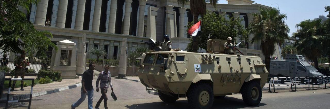 محكمة مصرية تقضي بإعدام 22 متهما