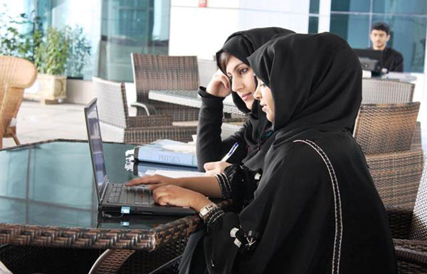عشرون أكاديمية عربية في عمان لدعم