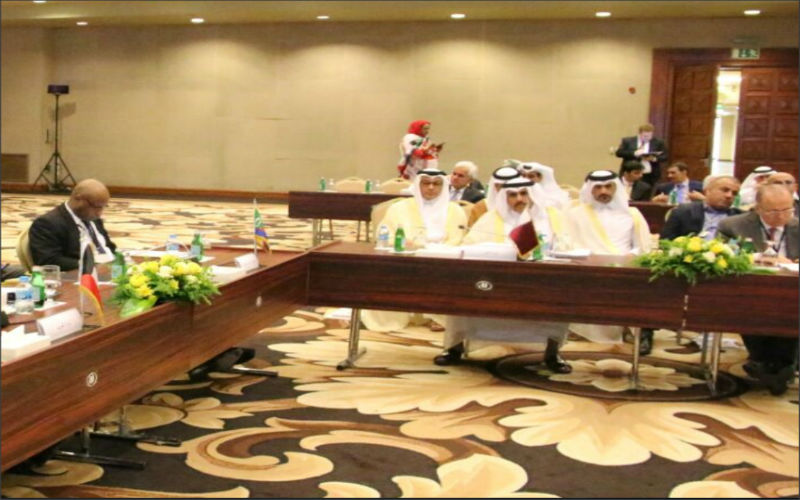 محافظ مصرف قطر يشارك باجتماعات الهيئات