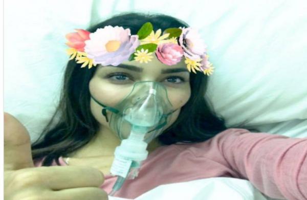 الفنانة نادين نجيم بالمستشفى وتثير قلق