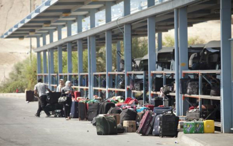34 ألف مسافر تنقلوا عبر معبر