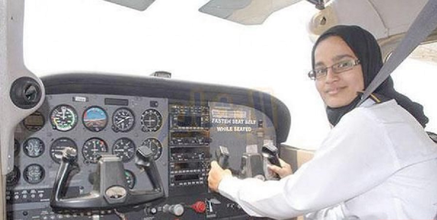 ثلاث نساء مسلمات يقتحمن قيادة الطائرات