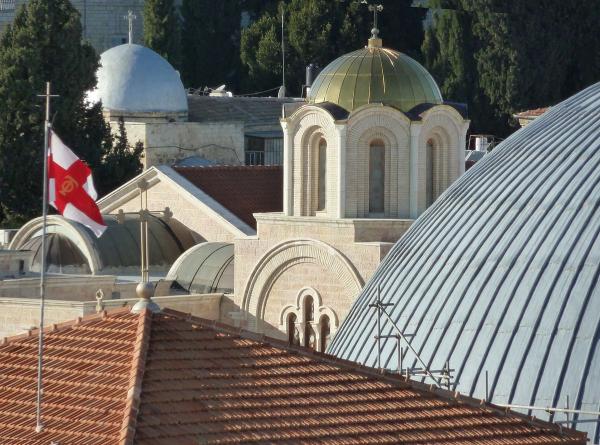 الاحتلال يحجز أملاك وحسابات بطريركية الروم