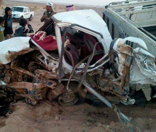 بالصور.. وفاة و6 اصابات بحادث تصادم