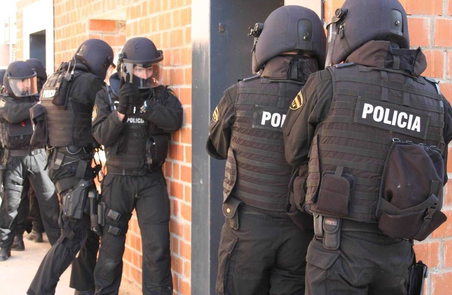 تونس تعتقل قياديا بارزا بـكتيبة أبو