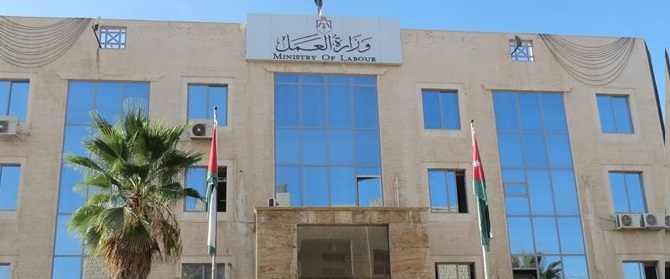 (العمل) تضبط 15 الف وافد مخالف