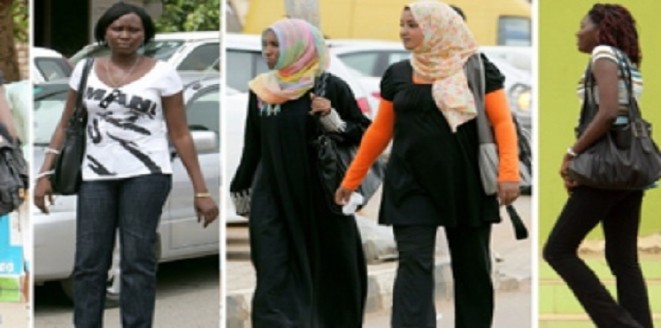 فتيات سودانيات يواجهن عقوبة الجلد لارتدائهن