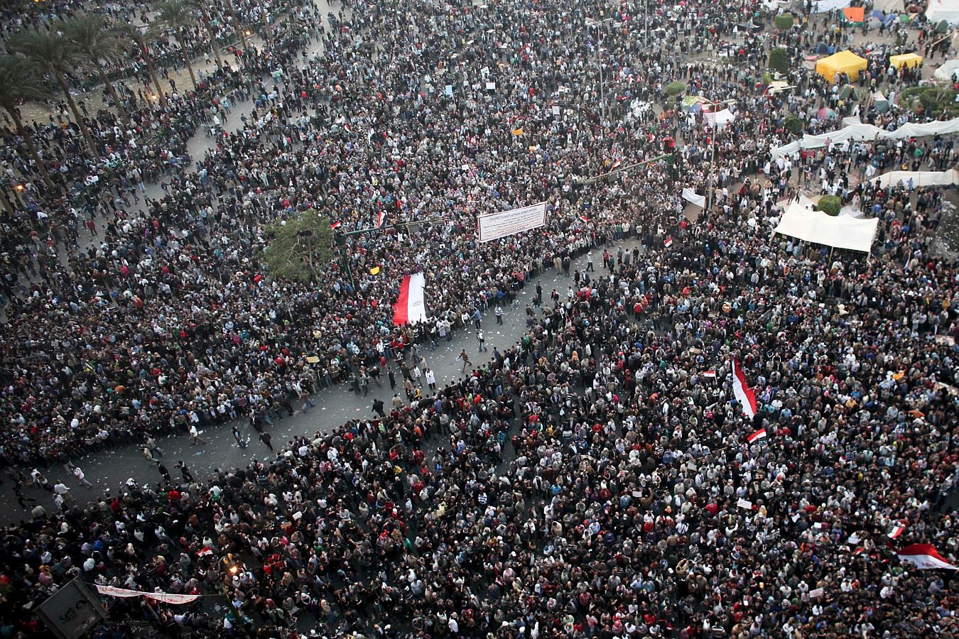 من خلع مبارك إلى خلع الحجاب