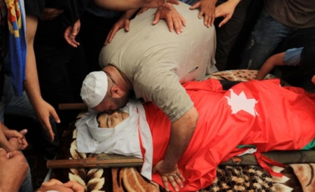 مندوبا عن الملك رئيس الديوان الملكي