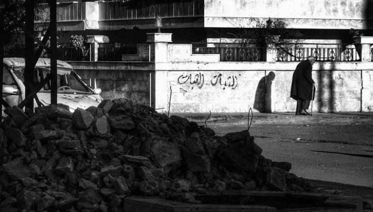 مرتزقة إيران في ريف حمص يقطعون