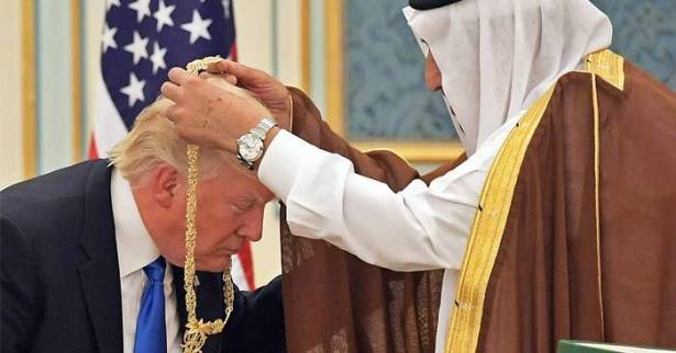 ترامب يحصل على عطايا سعودية ثمينة..
