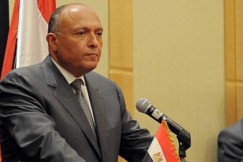 شكري ينقل رسالة للملك حول لبنان