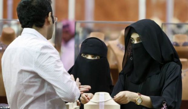بعد 4 ملايين (عانس) بالسعودية ..