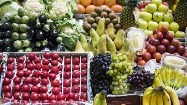 دخول أول شحنة فواكه من الأردن
